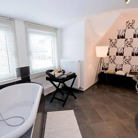 De Witte Merel Deluxe 4* Tessenderlo