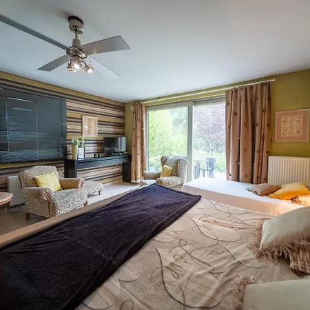 De Witte Merel Deluxe Bed & Breakfast