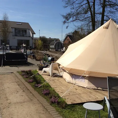 Bed & Breakfast De Witte Merel Deluxe Tessenderlo